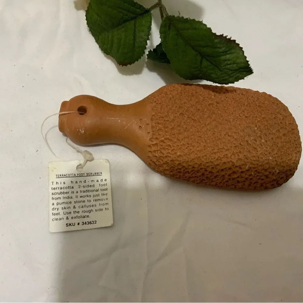 TERRACOTTA Pumice Stone Foot Scrubber w Handle - NEW